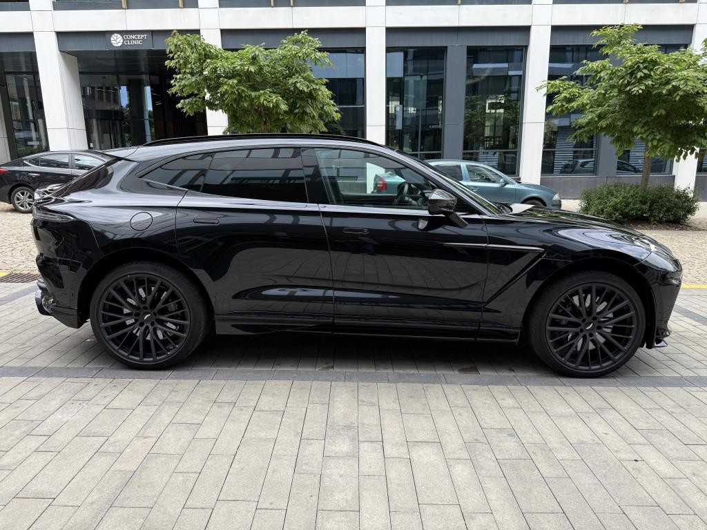 Aston Martin DBX Hatchback 520kw Automat