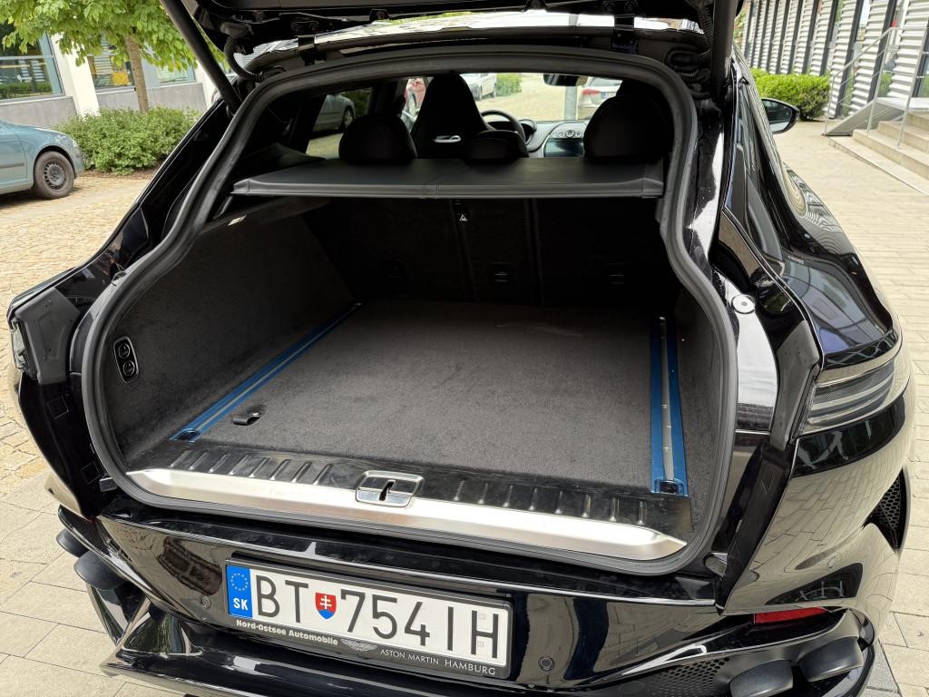 Aston Martin DBX Hatchback 520kw Automat