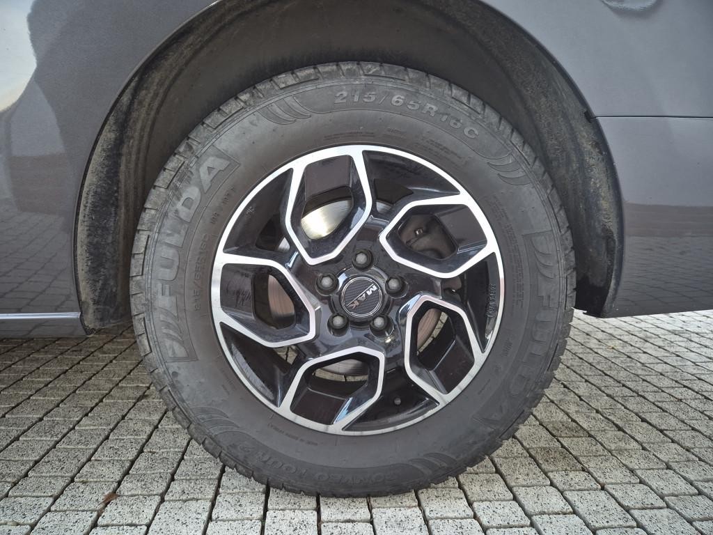 Toyota Proace 2.0 D. 110 KW. 9 miest