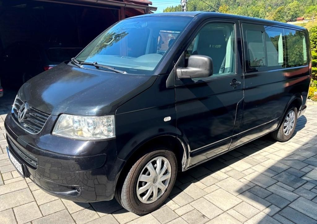 Volkswagen T5 Caravelle 2.5 TDi M6