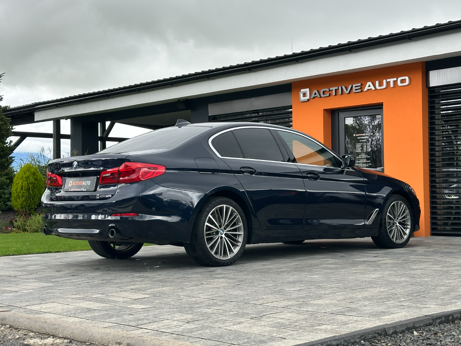BMW rad 5 530d xDrive A/T