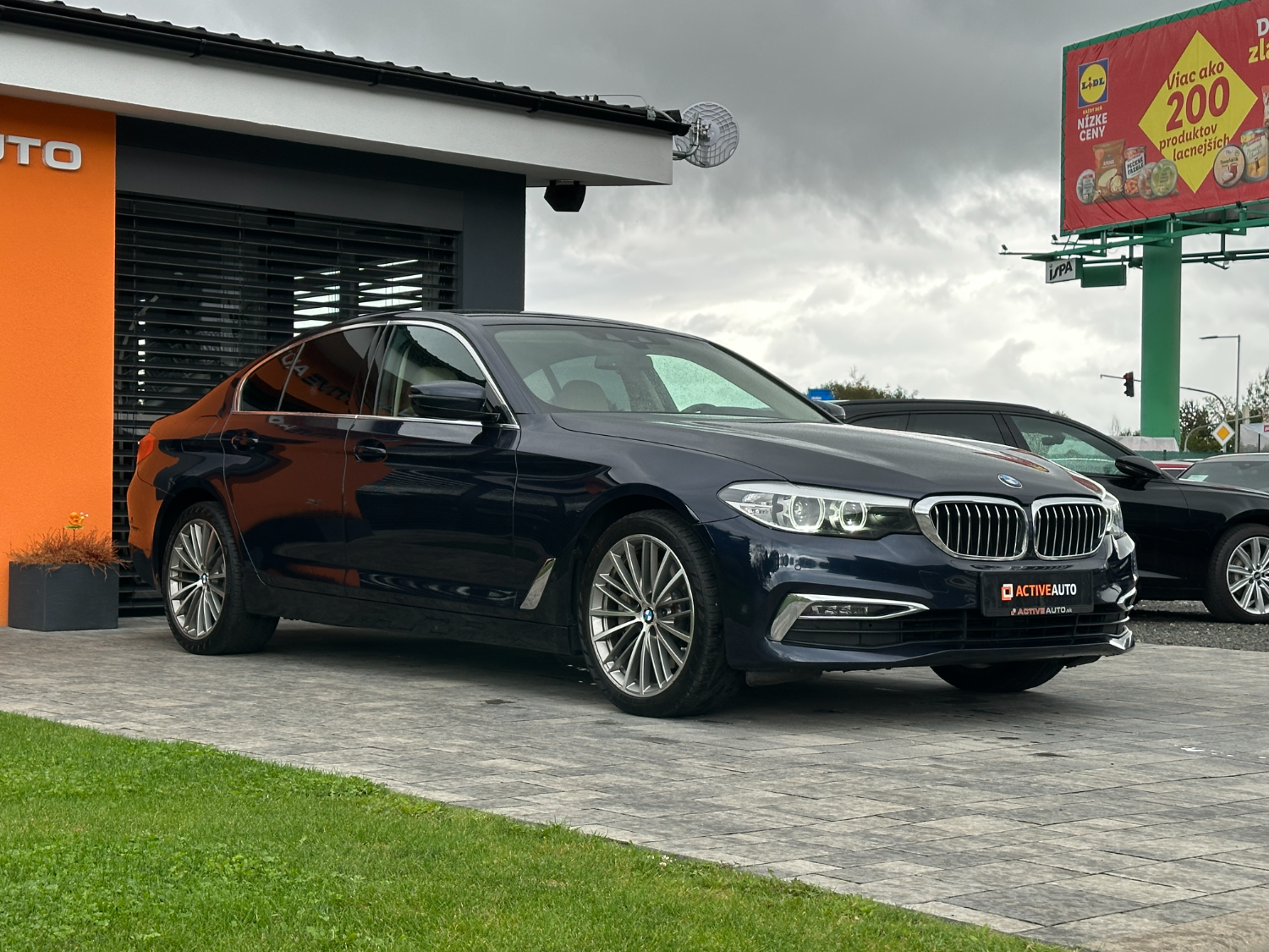BMW rad 5 530d xDrive A/T
