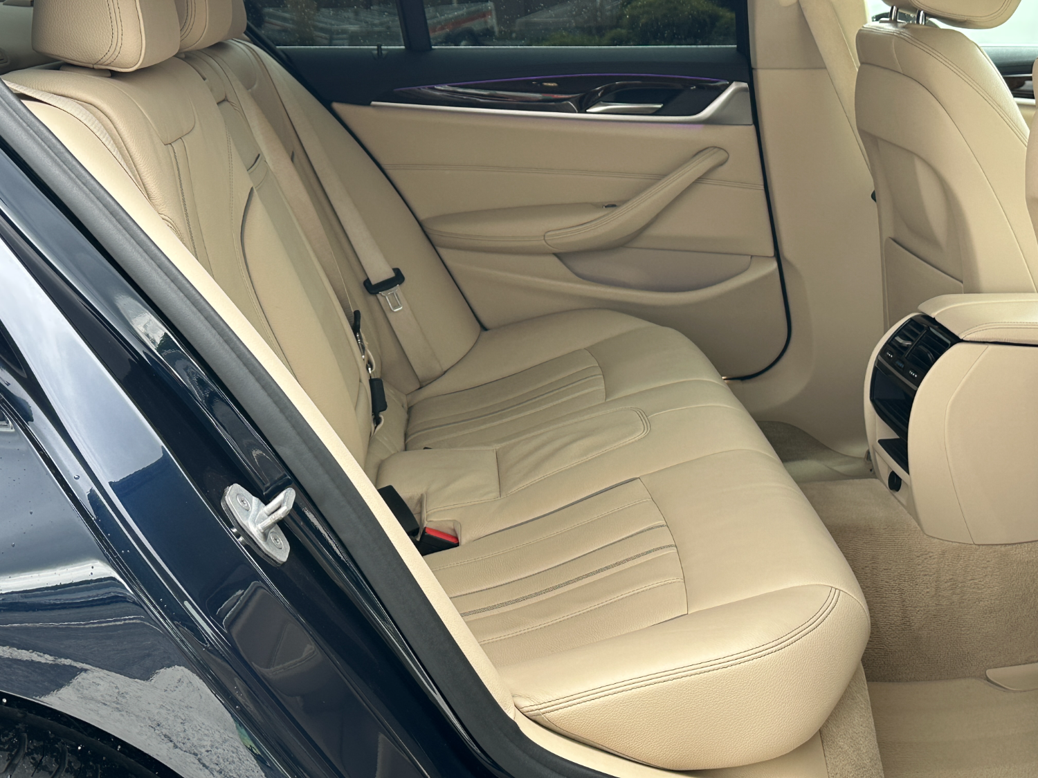 BMW rad 5 530d xDrive A/T
