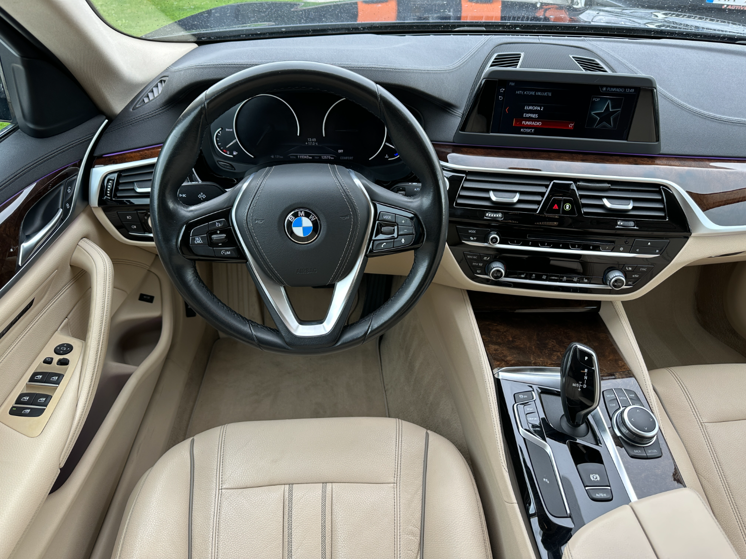 BMW rad 5 530d xDrive A/T