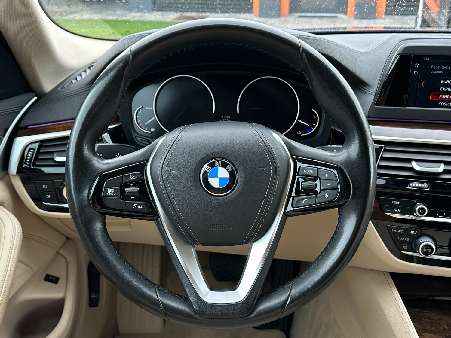 BMW rad 5 530d xDrive A/T