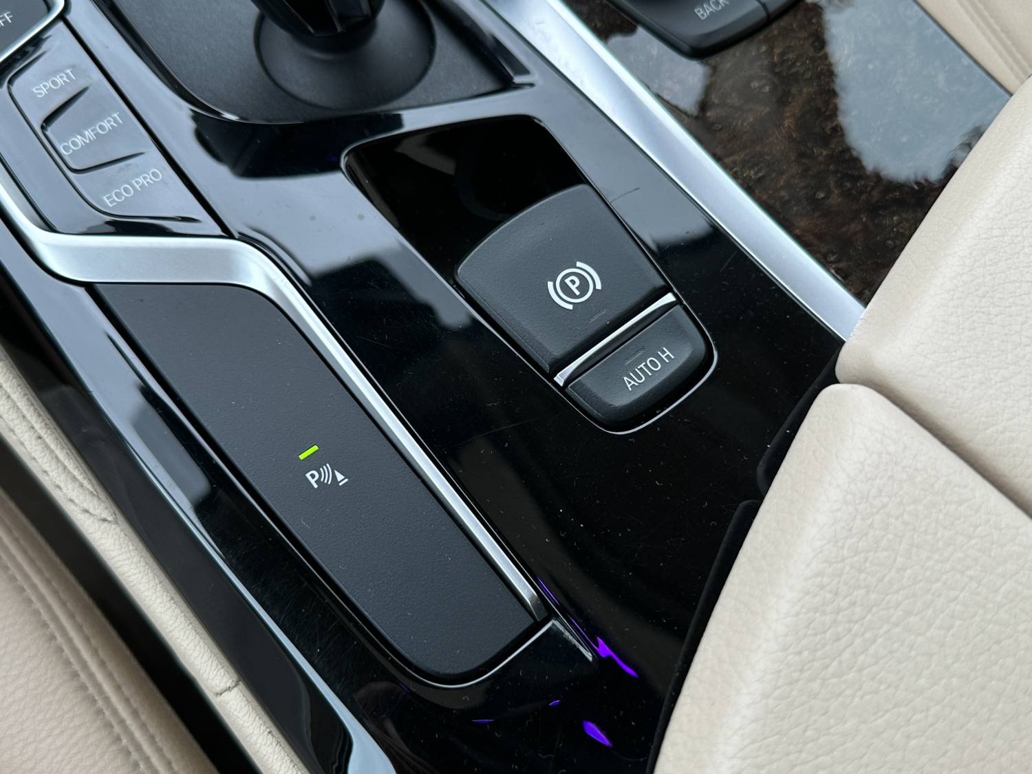 BMW rad 5 530d xDrive A/T