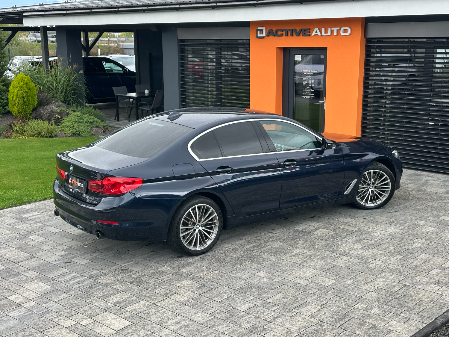 BMW rad 5 530d xDrive A/T