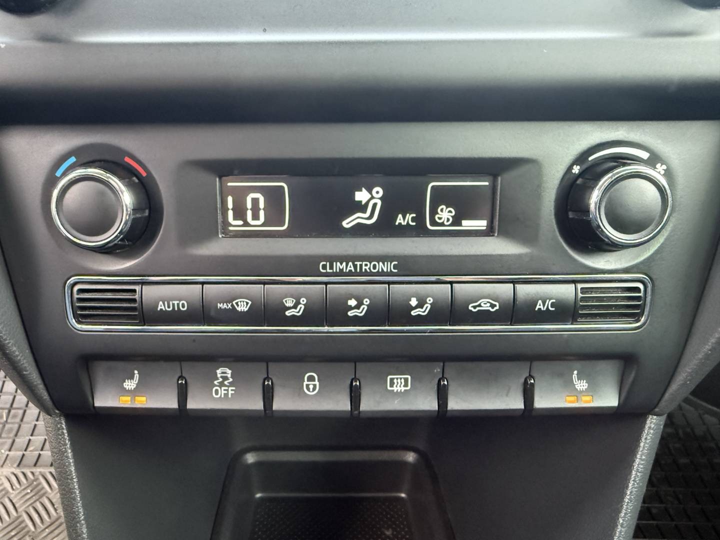 Škoda Rapid 1.2 TSI Ambition