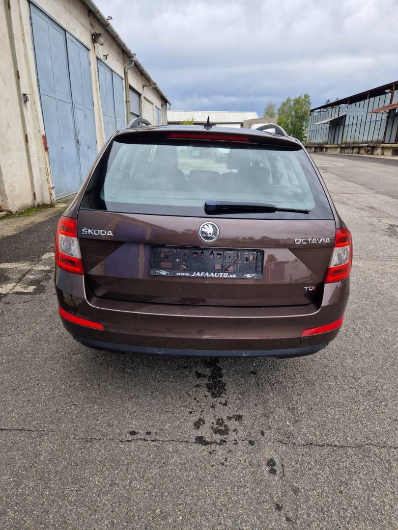 Škoda Octavia Combi 2.0 TDI Elegance/Style
