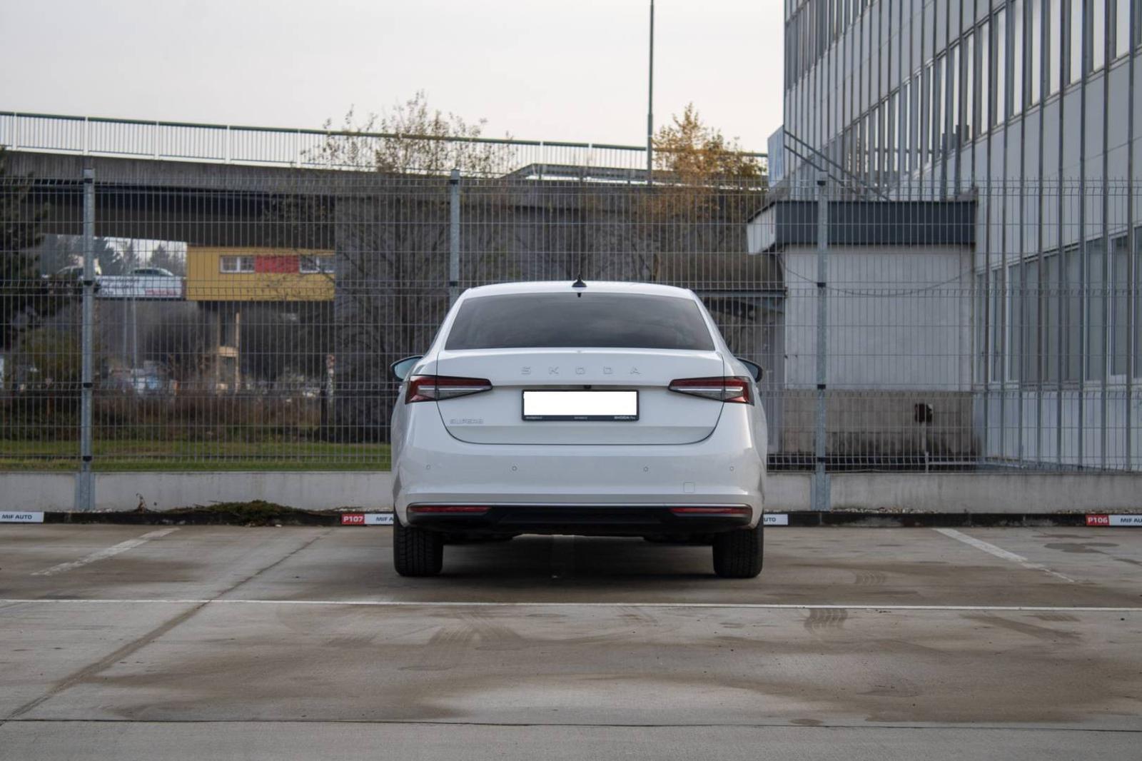 Škoda Superb 2.0 TDI SCR L&K DSG