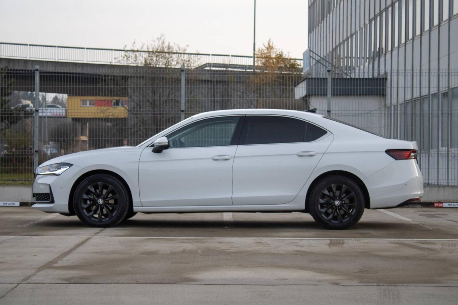 Škoda Superb 2.0 TDI SCR L&K DSG