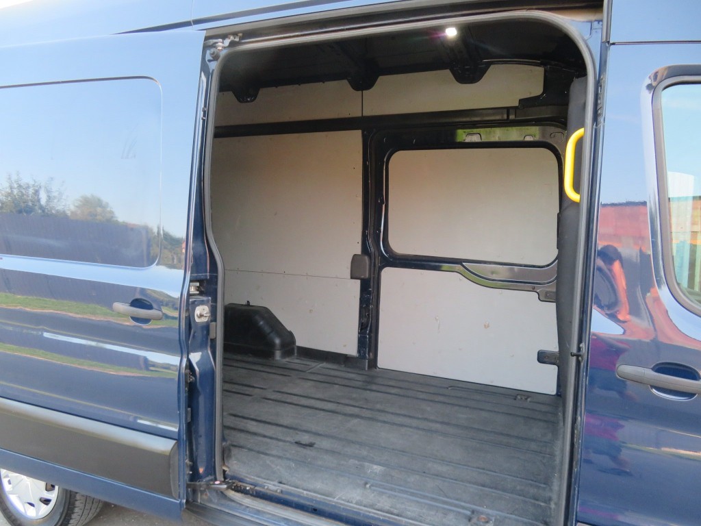 Ford Transit 2.0 EcoBlue, L3H3, 13m3, SR, 1Maj,
