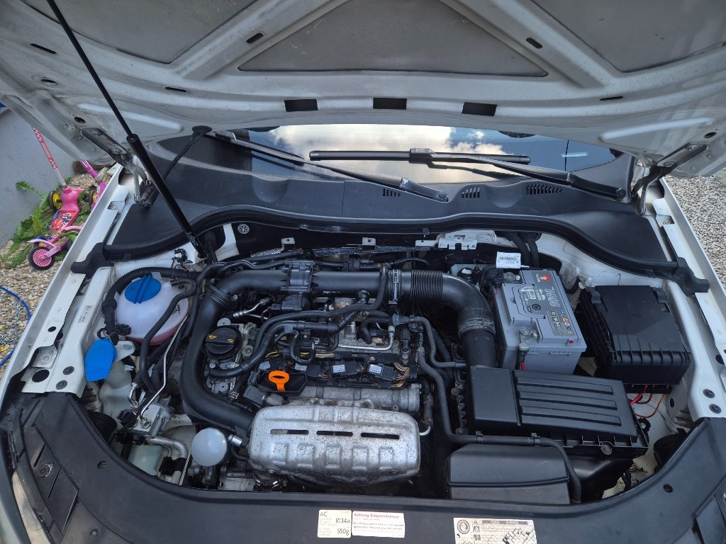 Predám Vw passat b7 1.4tsi cng 110kw