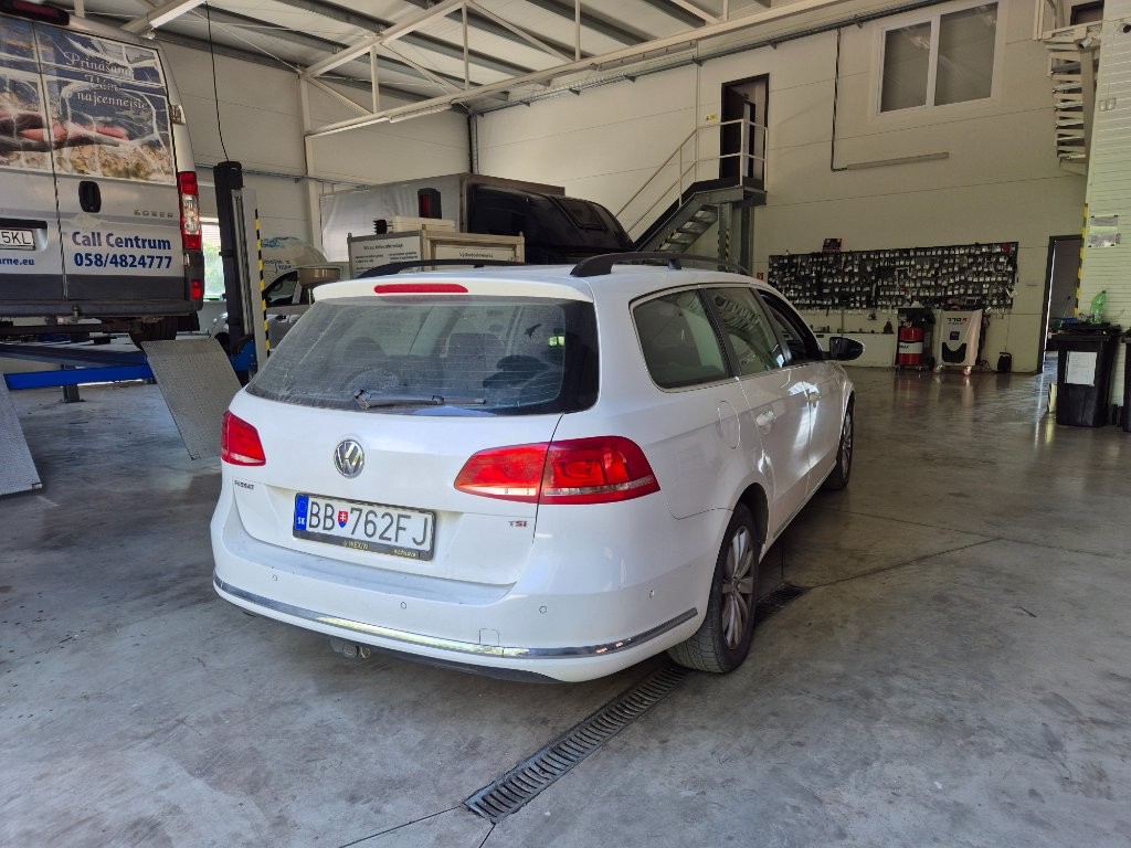 Predám Vw passat b7 1.4tsi cng 110kw