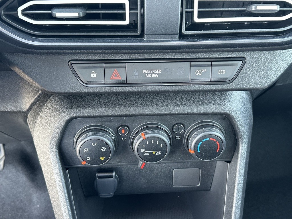 Dacia Sandero Expression ECO-G 100