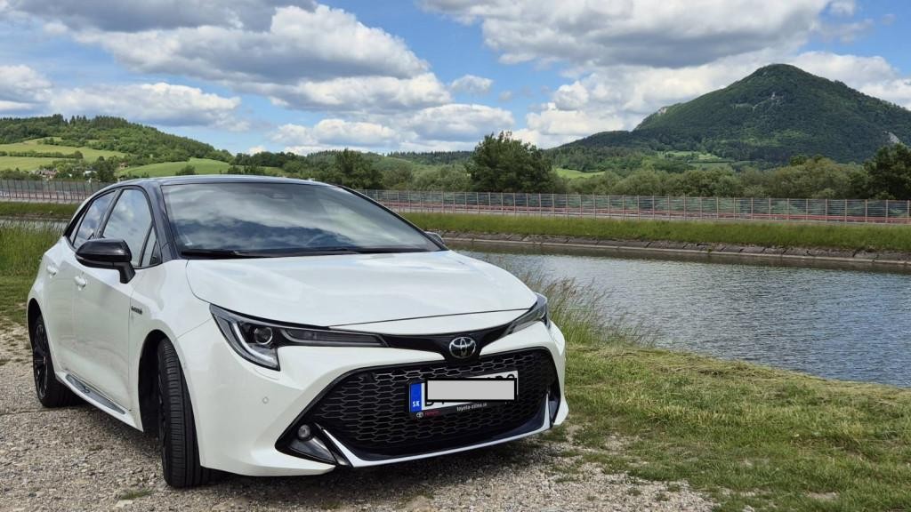 Toyota Corolla 1.8 Hybrid e-CVT GR Sport
