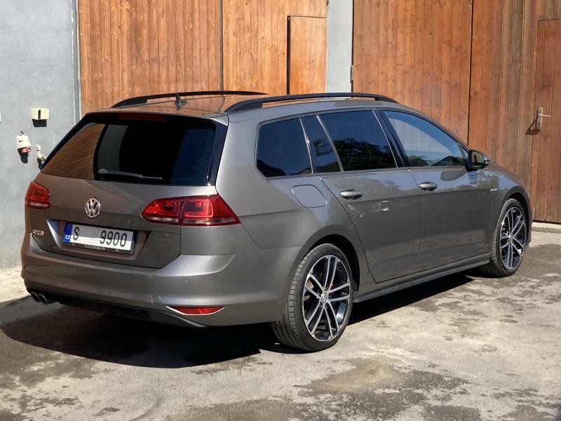 Volkswagen Golf Variant GTD 135kW DSG Panorama ZARUKA