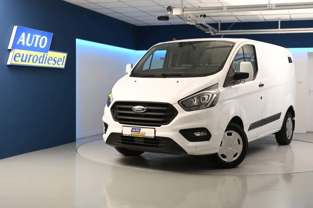 Ford Transit Custom 320 L1H1 96 KW Navi Tažné Kamera 2.0 ECOBLUE TREND