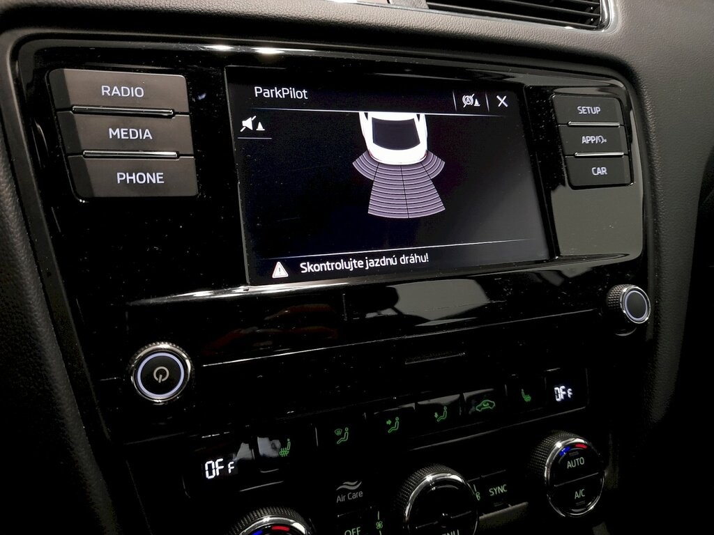 Škoda Octavia Ambition 1.5 TSI