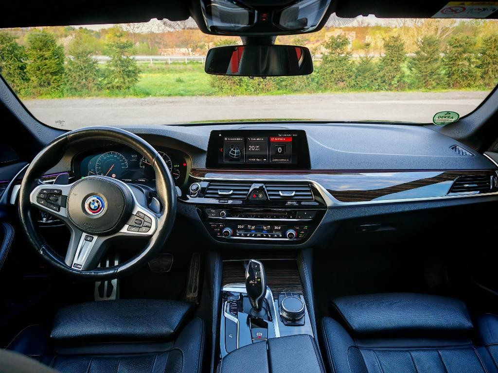 BMW rad 5 540i A/T