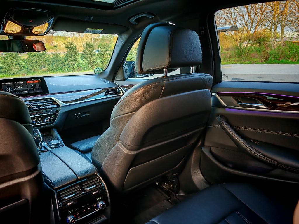 BMW rad 5 540i A/T