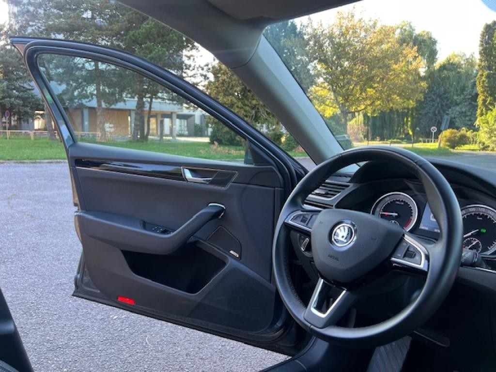 Škoda Superb Combi 2.0 TDI SCR L&K DSG