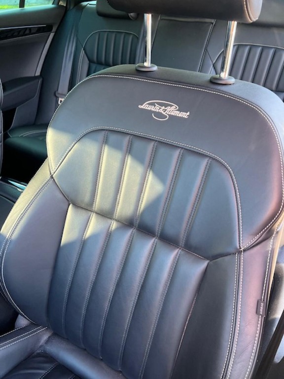 Škoda Superb Combi 2.0 TDI SCR L&K DSG