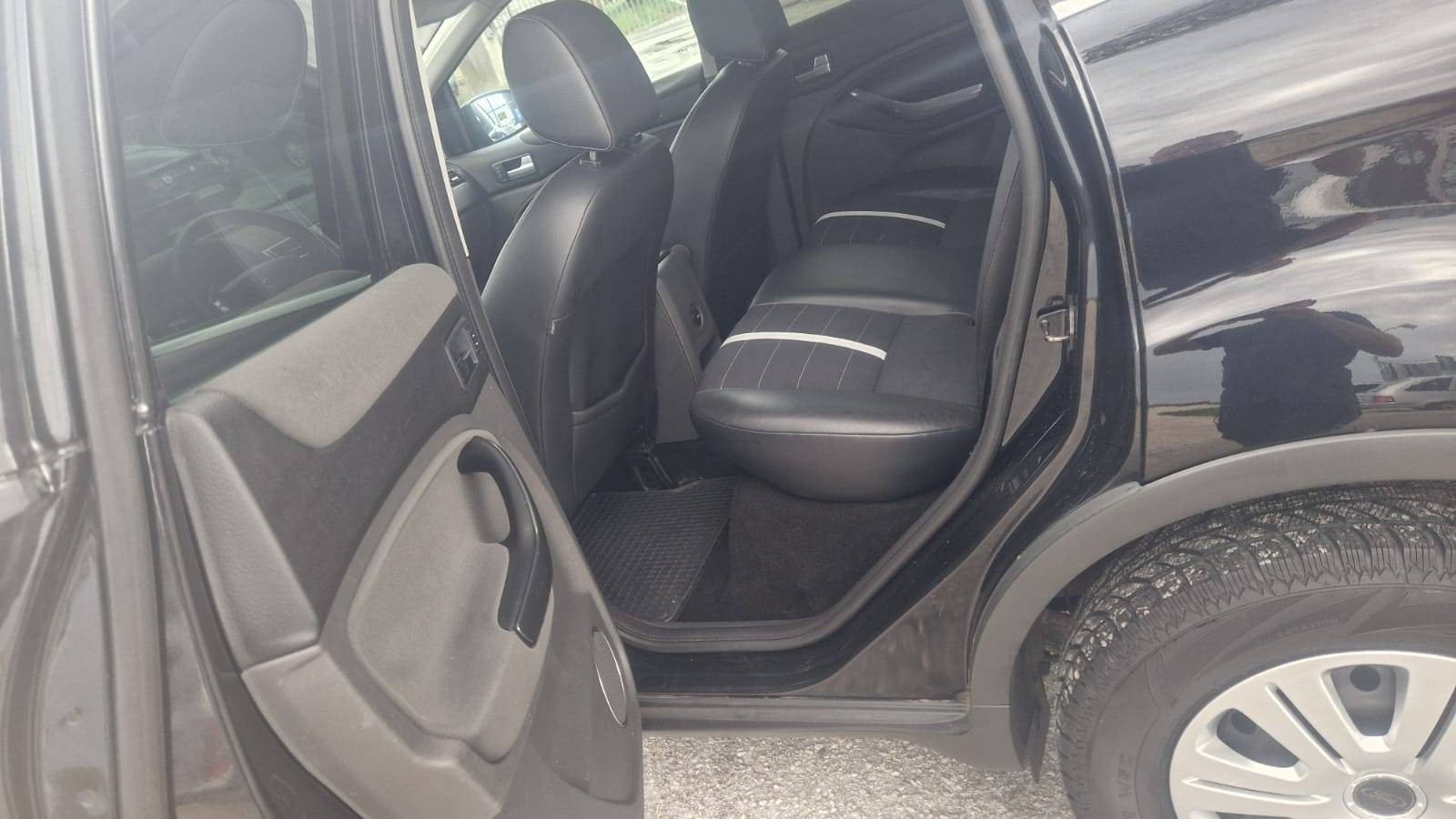 Ford Kuga 2.0 TDCi DPF Trophy X 4WD