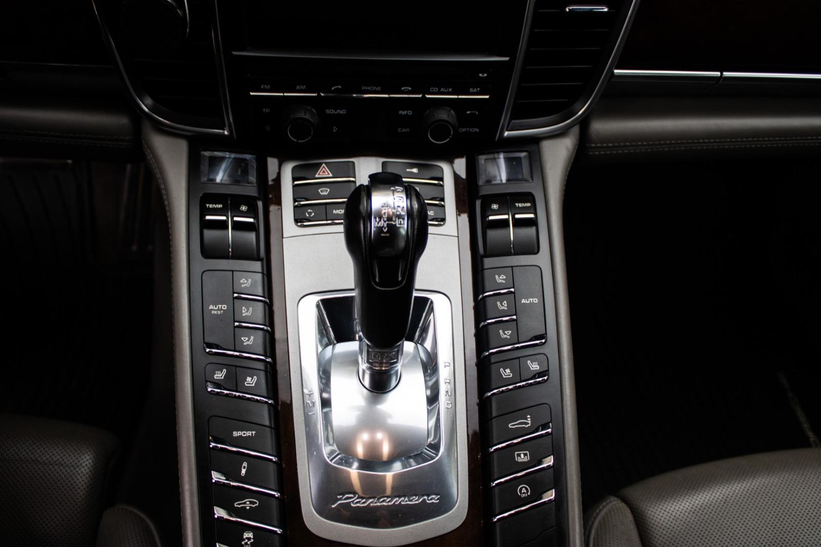 Porsche Panamera 4s