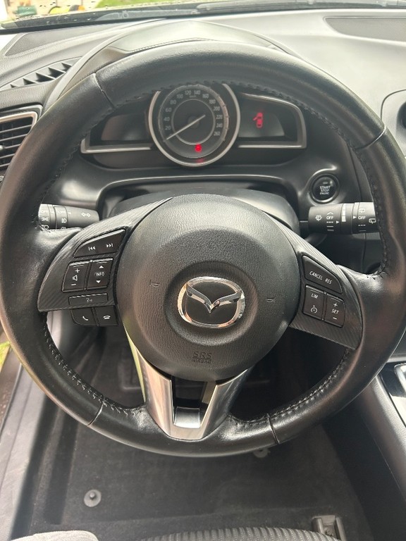 Mazda 3 1.5 Skyactiv -G100 Emotion