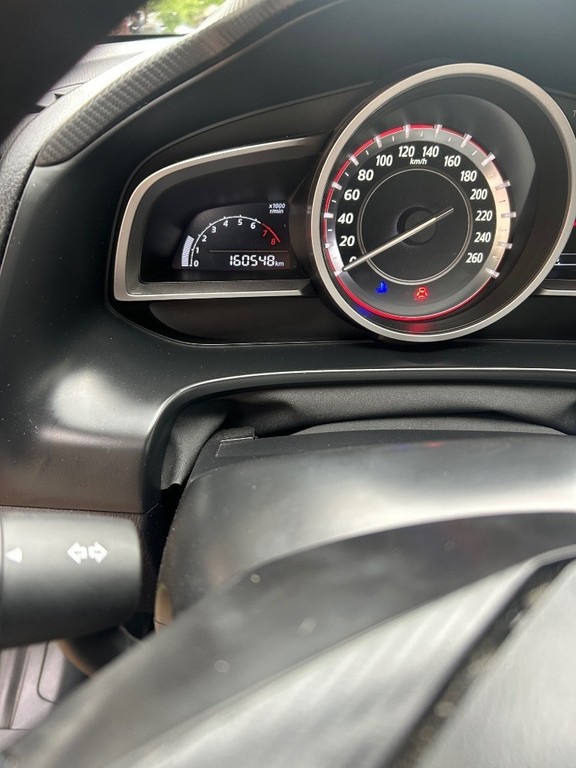 Mazda 3 1.5 Skyactiv -G100 Emotion