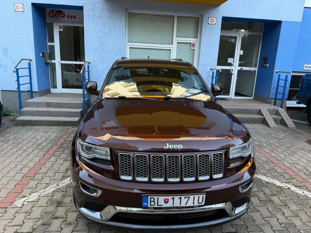 Jeep Grand Cherokee 3.0L V6 TD Summit A/T