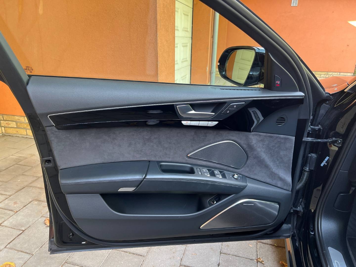 Audi A8 3.0 TDI V6 S-LINE quattro tiptronic BANG OLUFSEN