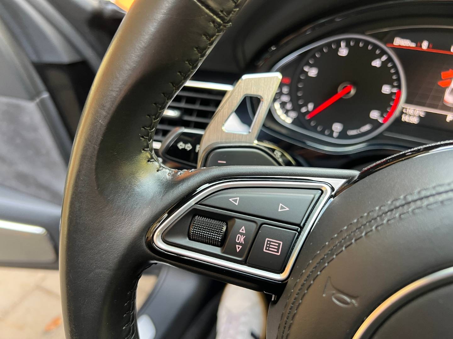 Audi A8 3.0 TDI V6 S-LINE quattro tiptronic BANG OLUFSEN