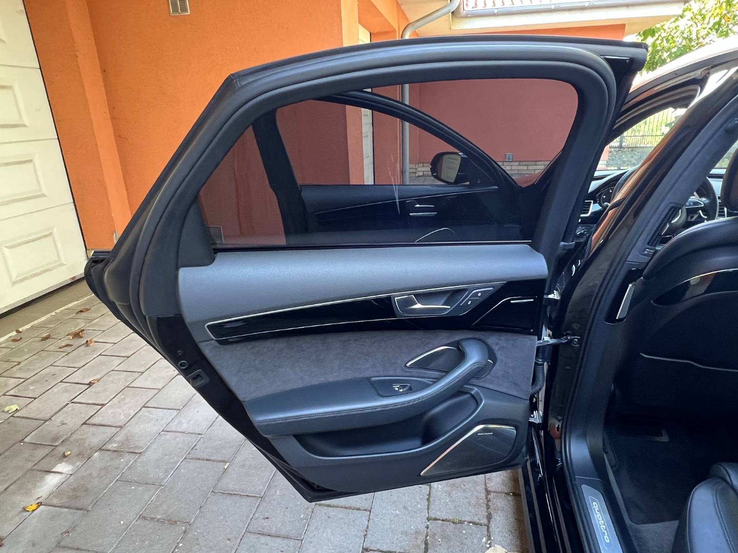 Audi A8 3.0 TDI V6 S-LINE quattro tiptronic BANG OLUFSEN