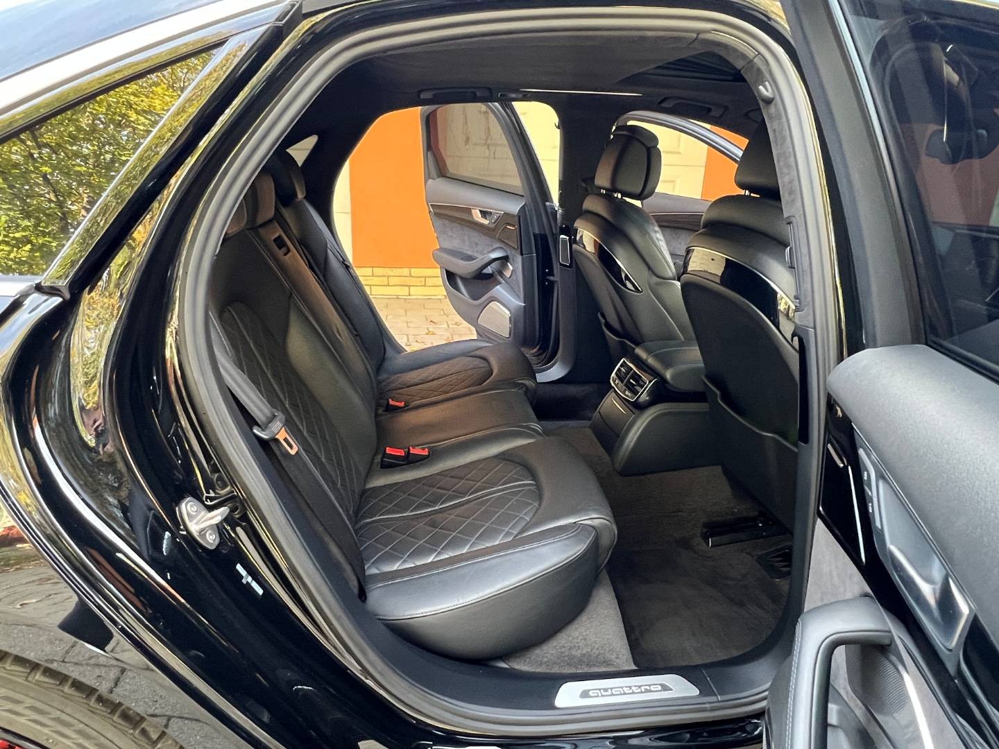 Audi A8 3.0 TDI V6 S-LINE quattro tiptronic BANG OLUFSEN