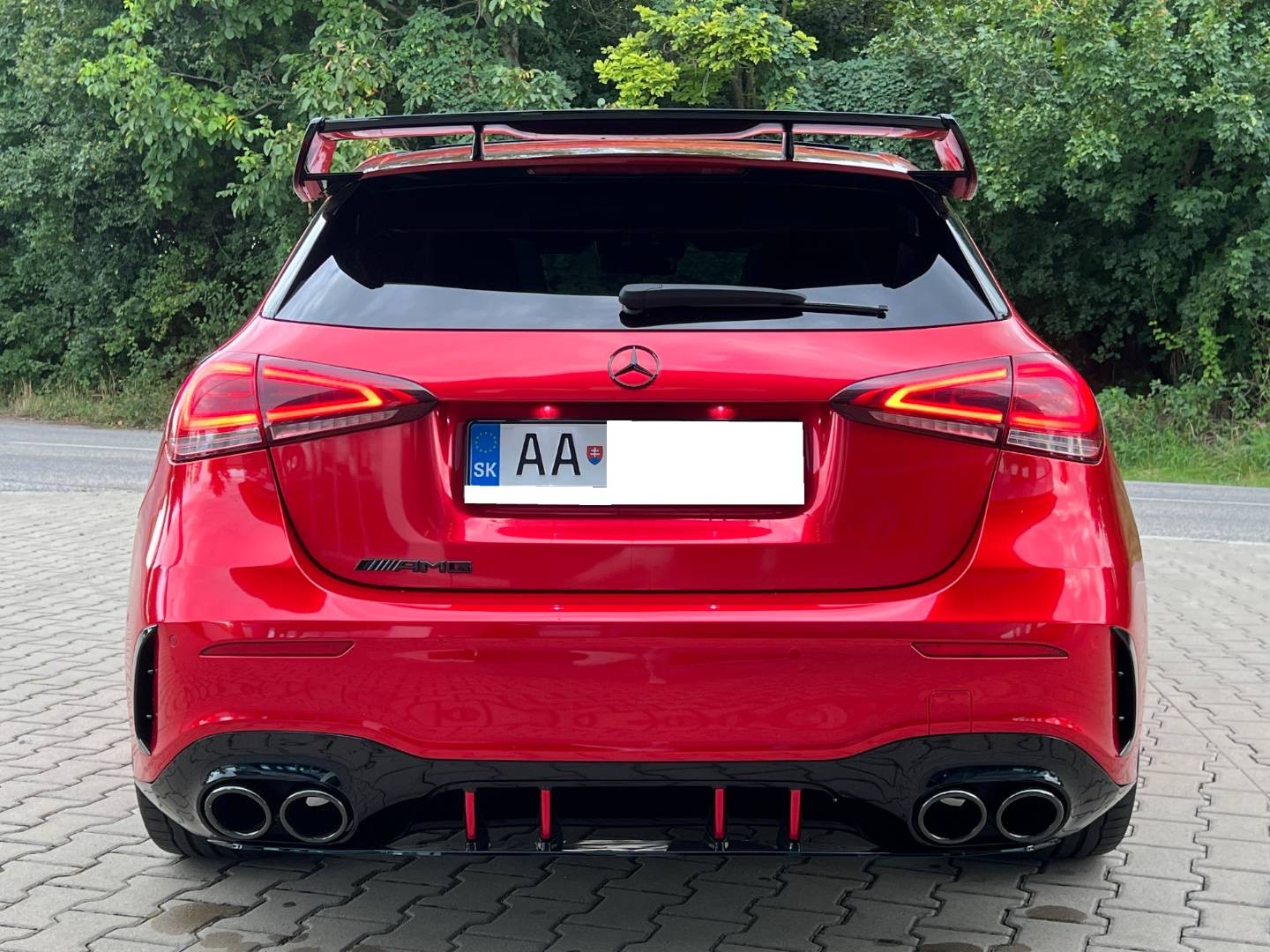 Mercedes-Benz A trieda 200 AMG LINE 163 PS