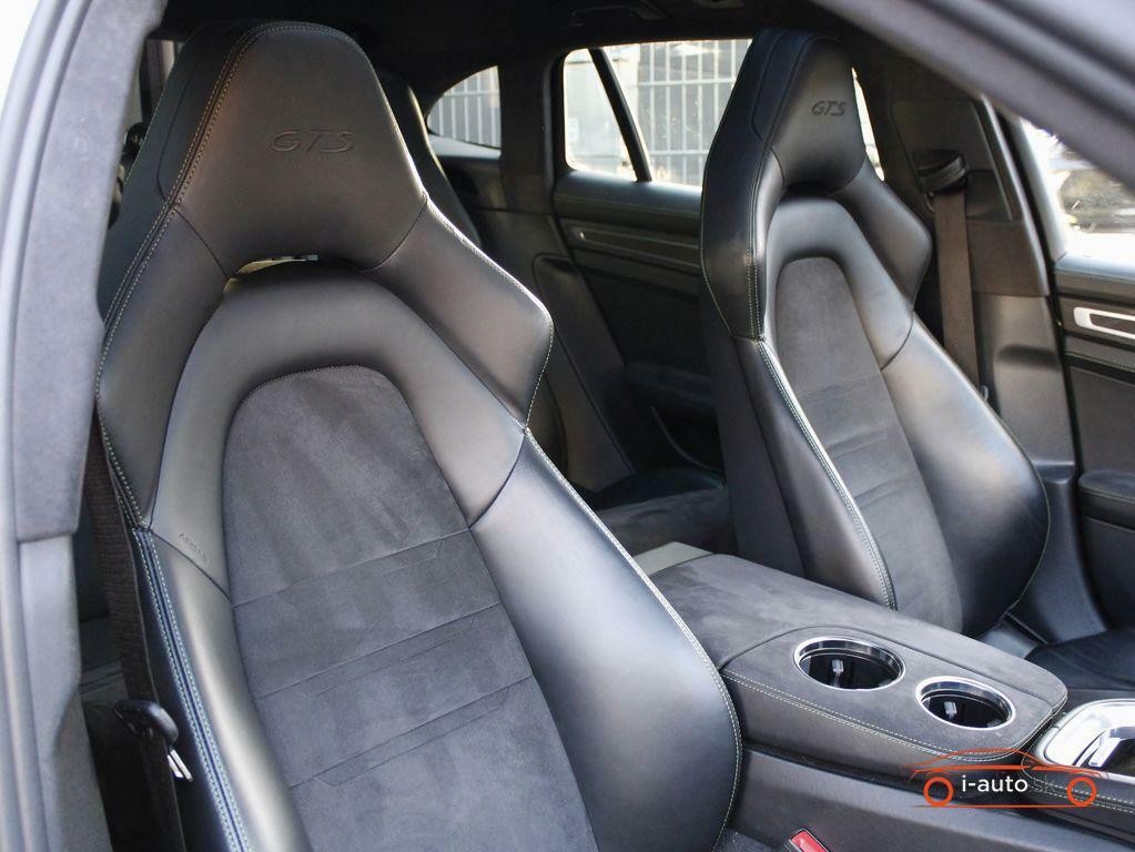 Porsche Panamera GTS
