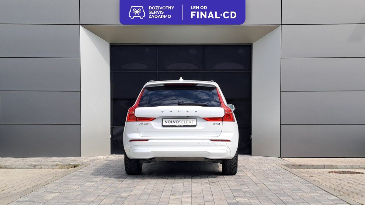 Volvo XC60 B5 (P) Core AT8 AWD