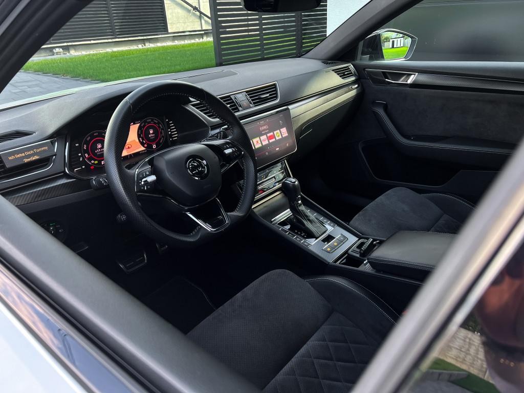 Škoda Superb Combi 2.0 TDI SCR Sportline 4x4 DSG