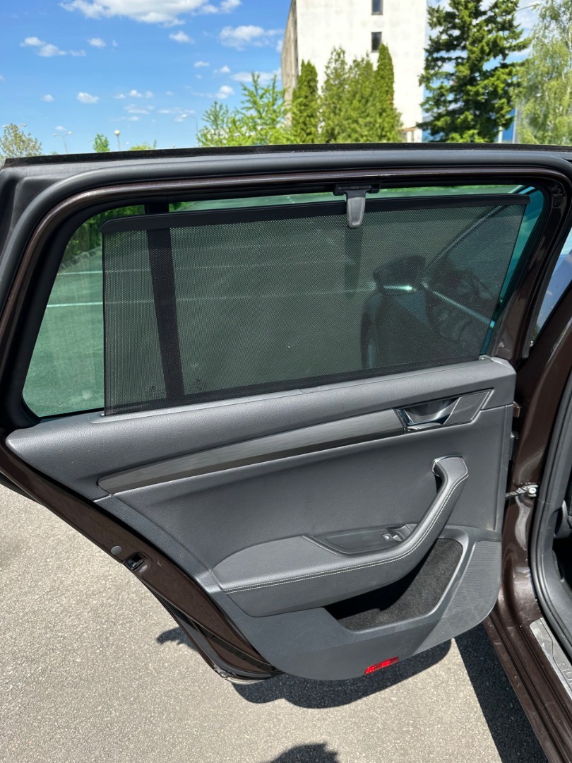 Škoda Superb Combi 1.6 Tdi DSG LED Columbus Kamera
