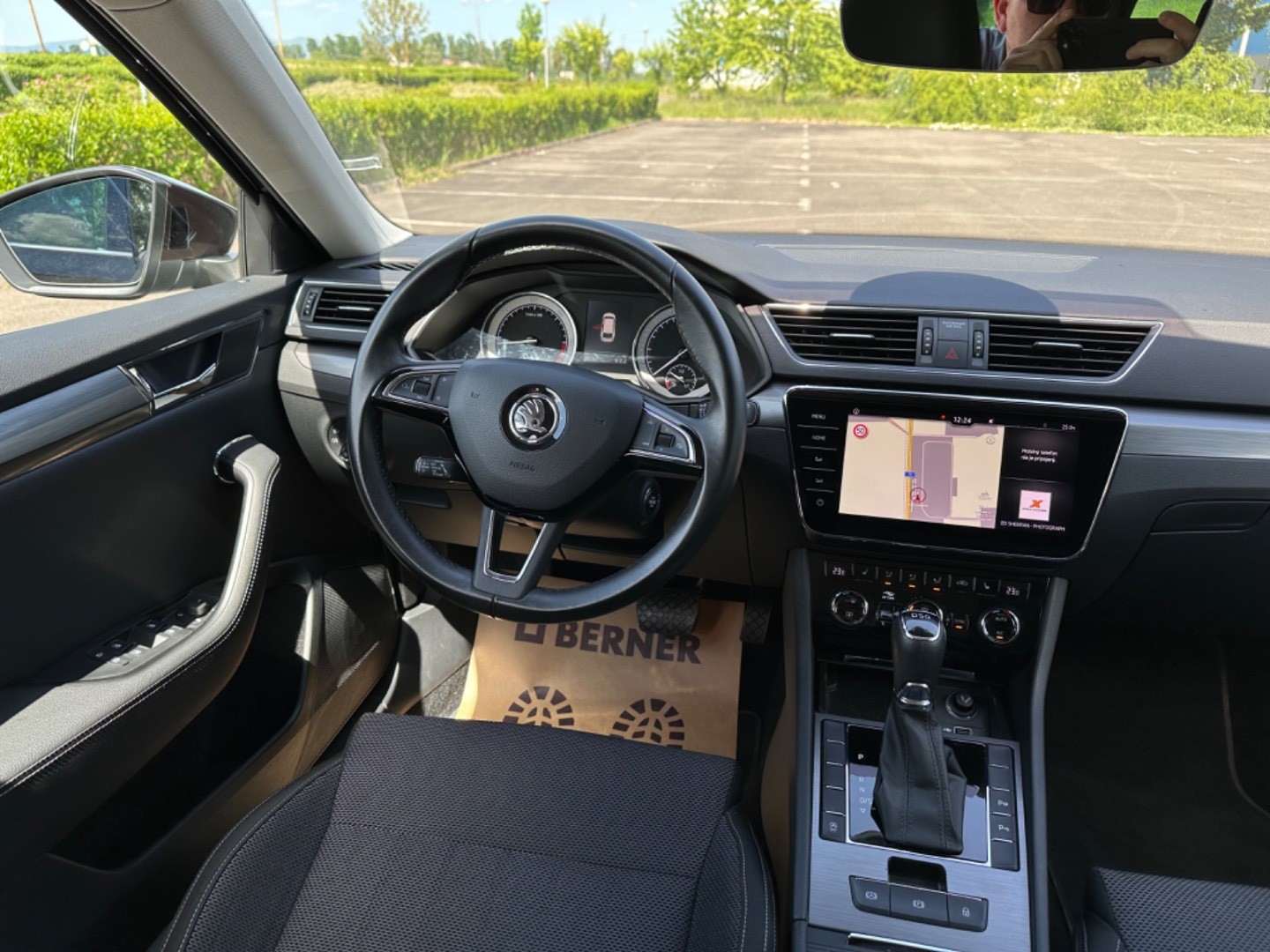 Škoda Superb Combi 1.6 Tdi DSG LED Columbus Kamera