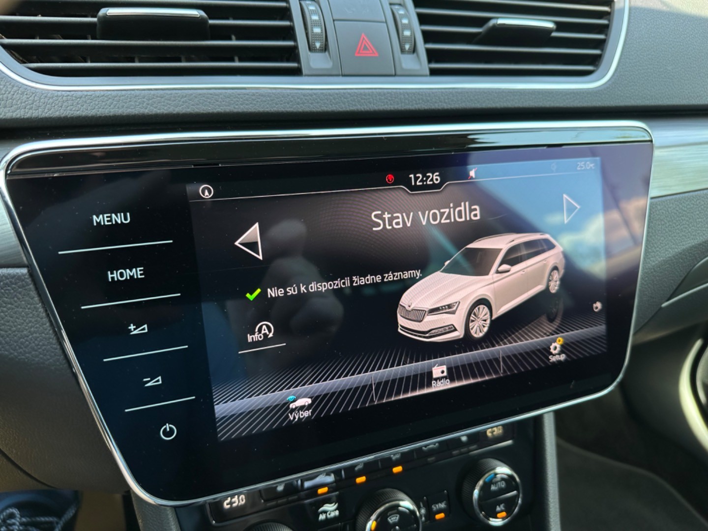 Škoda Superb Combi 1.6 Tdi DSG LED Columbus Kamera