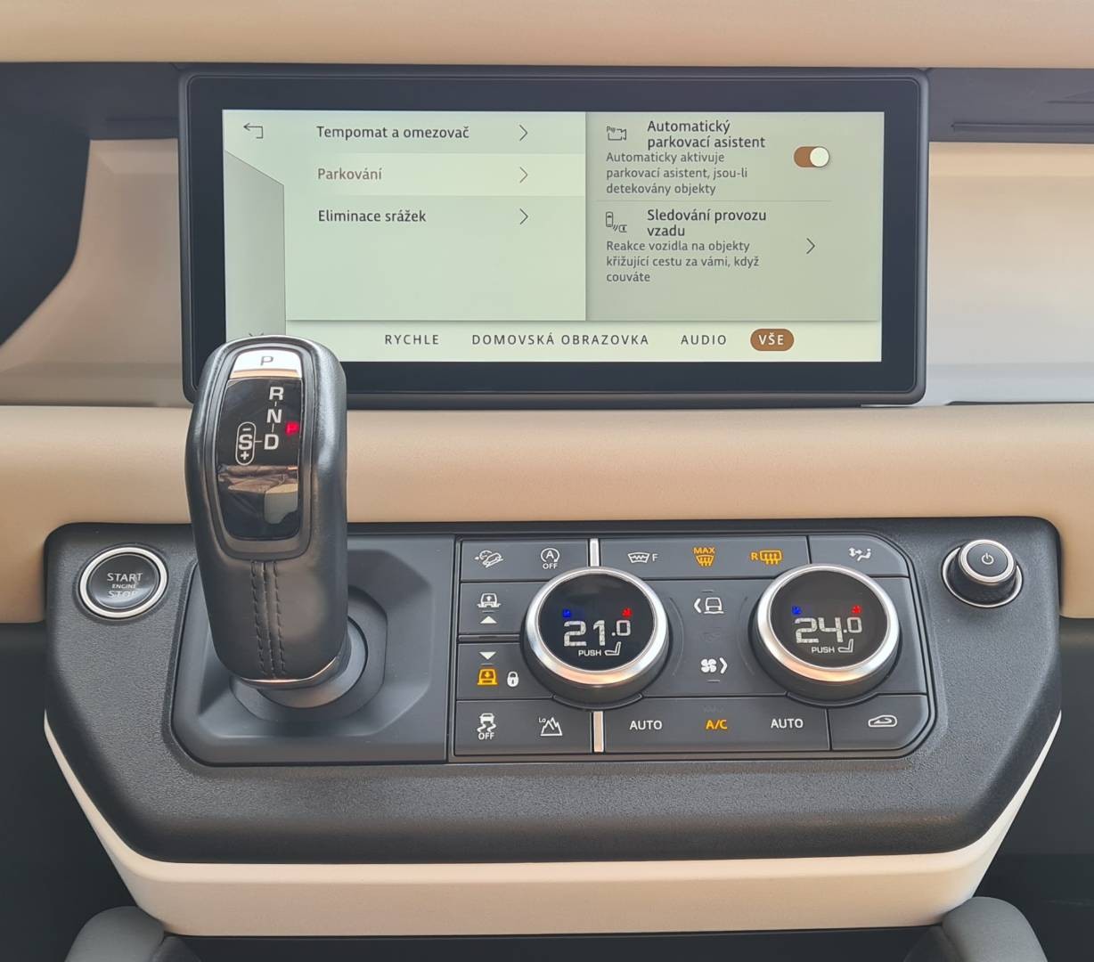 Land Rover Defender 110 2.0D SD4 240k S A/T AWD