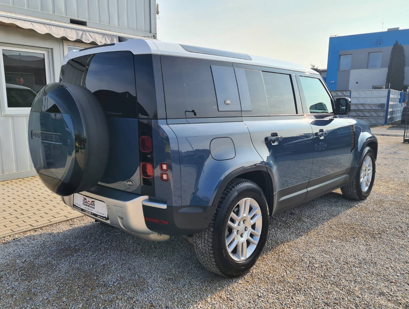 Land Rover Defender 110 2.0D SD4 240k S A/T AWD