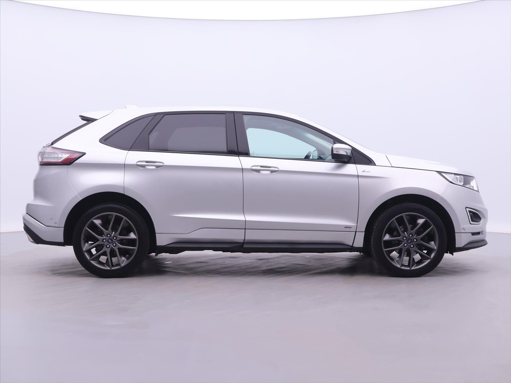 Ford Edge 2.0 TDCi AWD Titanium