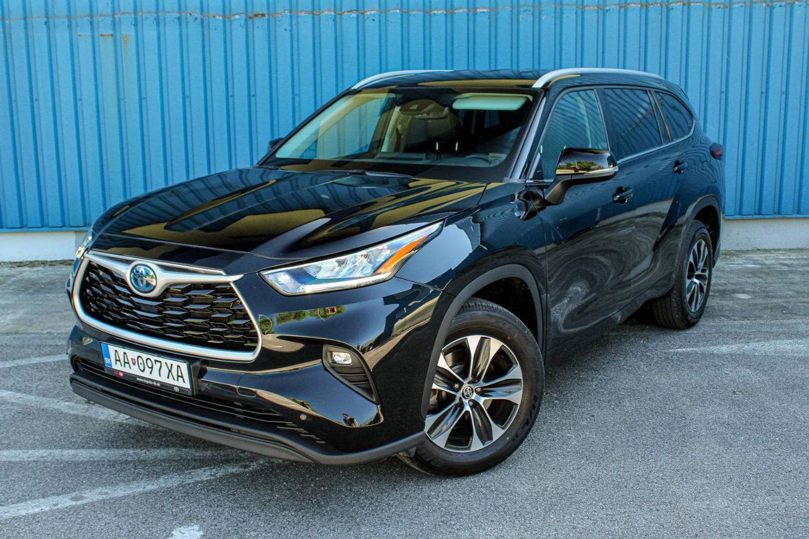 Toyota Highlander 2.5 Hybrid Dynamic Force Comfort AWD e-CVT