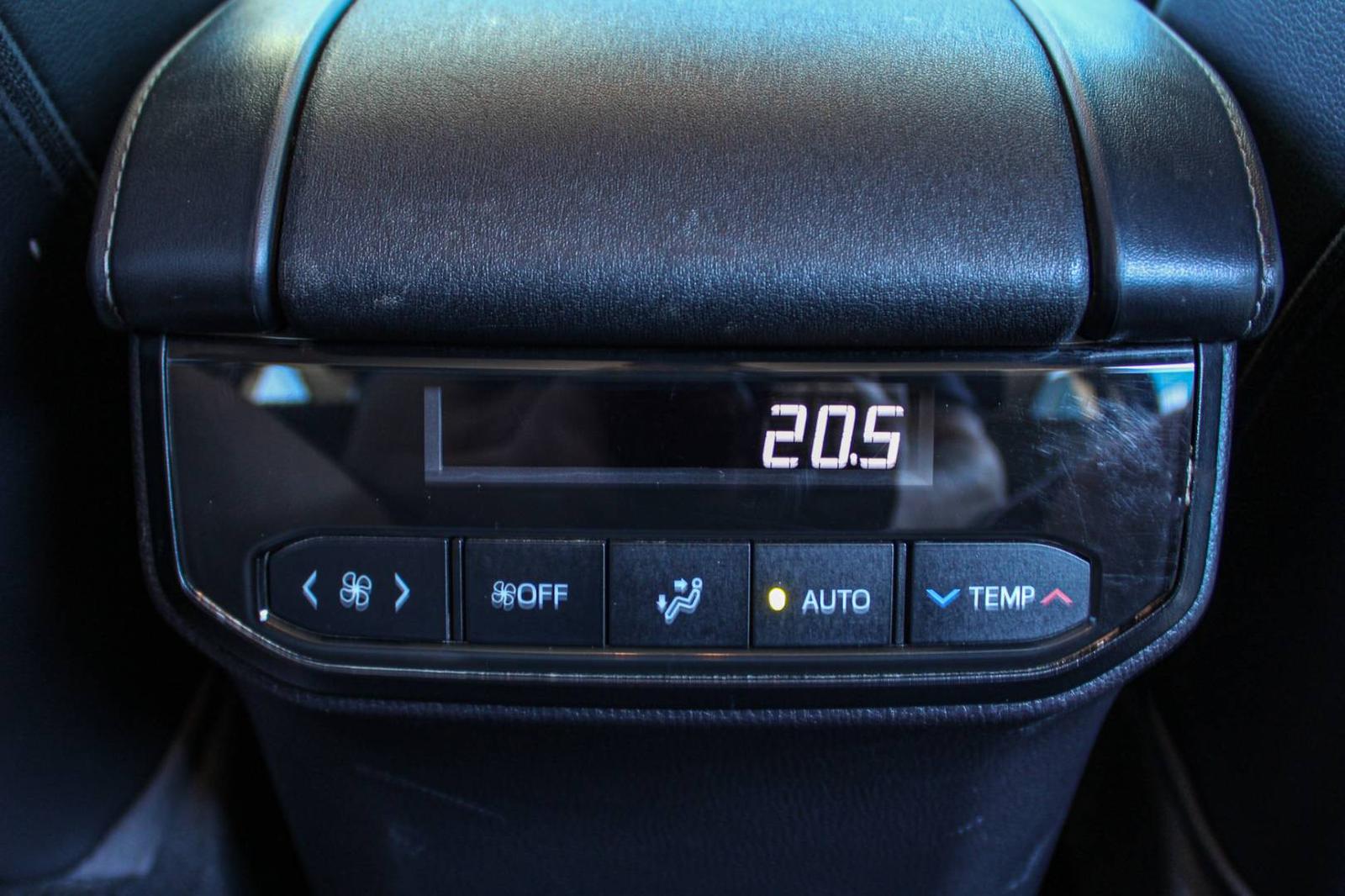 Toyota Highlander 2.5 Hybrid Dynamic Force Comfort AWD e-CVT