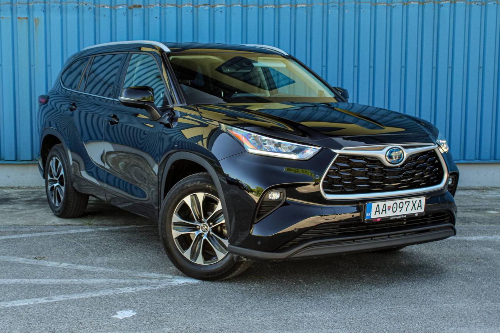 Toyota Highlander 2.5 Hybrid Dynamic Force Comfort AWD e-CVT