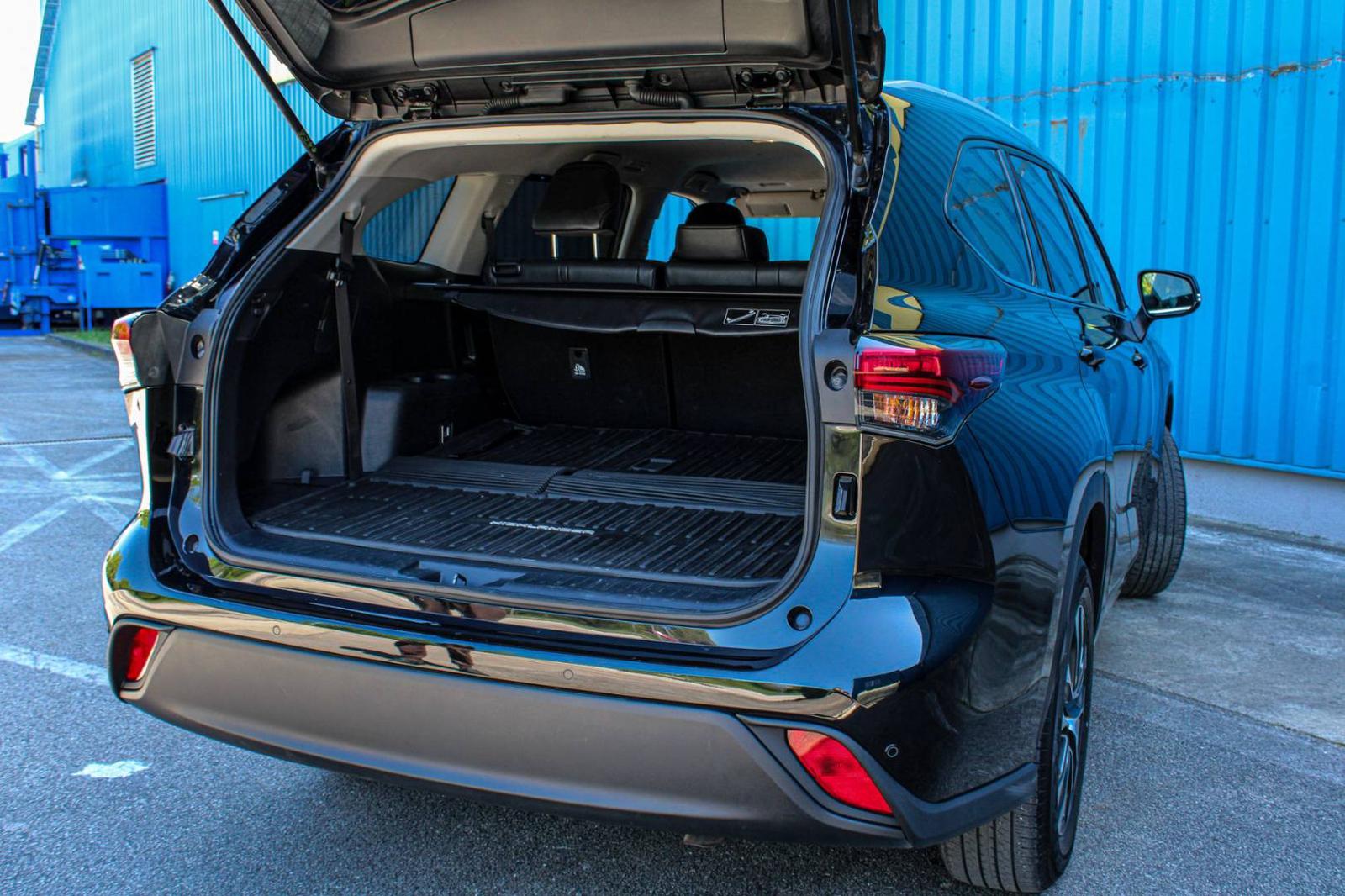 Toyota Highlander 2.5 Hybrid Dynamic Force Comfort AWD e-CVT